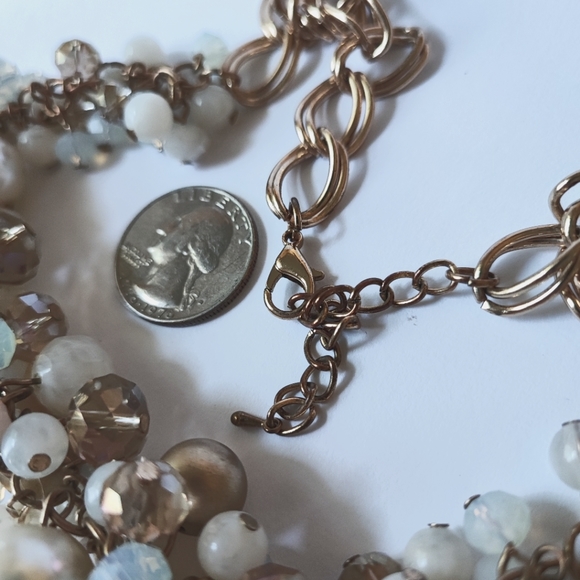 Faux Pearls Matte Brass Gold Chain Milky Glass Faceted Bead Bib Necklace EUC - Picture 9 of 13